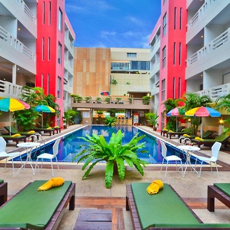 Eastiny Place Hotel Pattaya Luaran gambar