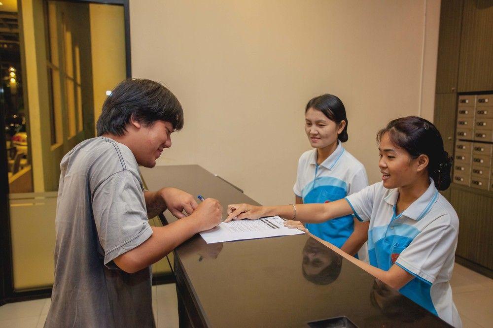 Eastiny Place Hotel Pattaya Luaran gambar