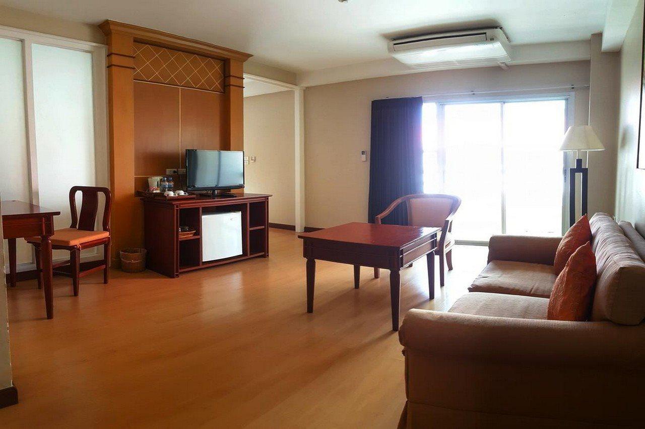 Eastiny Place Hotel Pattaya Luaran gambar