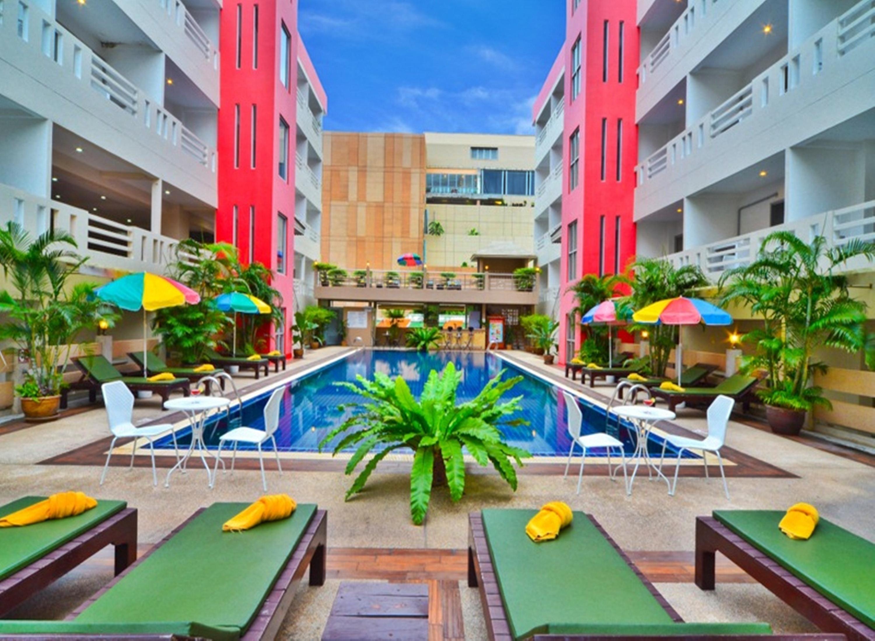 Eastiny Place Hotel Pattaya Luaran gambar