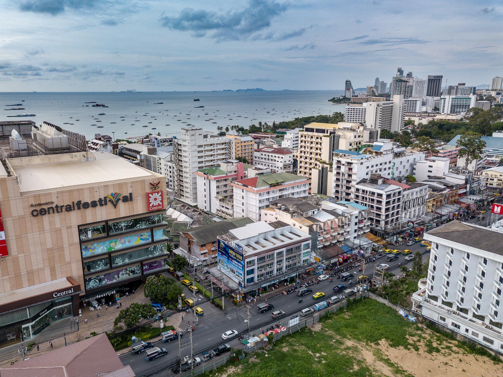 Eastiny Place Hotel Pattaya Luaran gambar