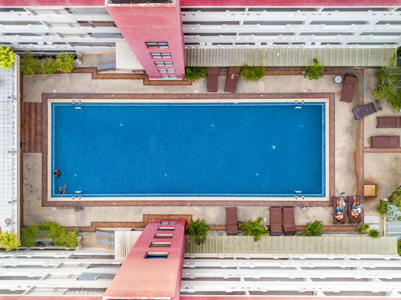 Eastiny Place Hotel Pattaya Luaran gambar