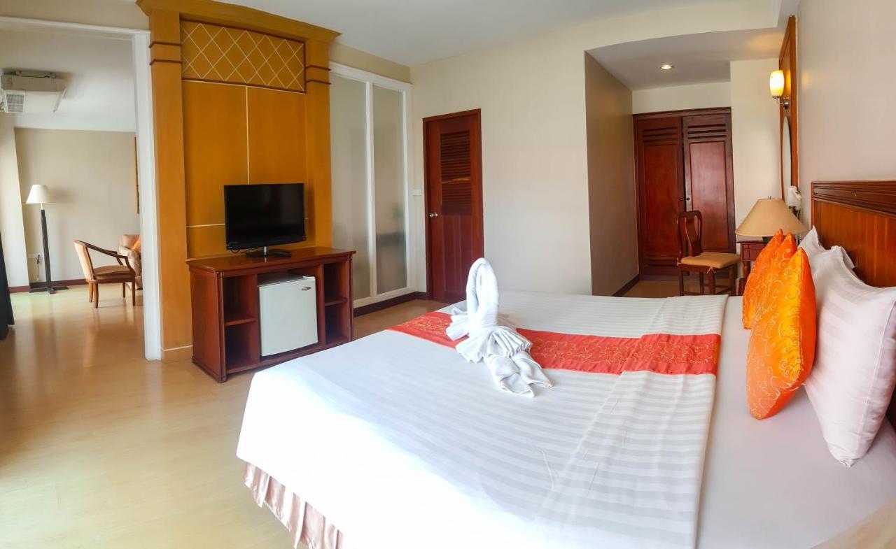 Eastiny Place Hotel Pattaya Luaran gambar